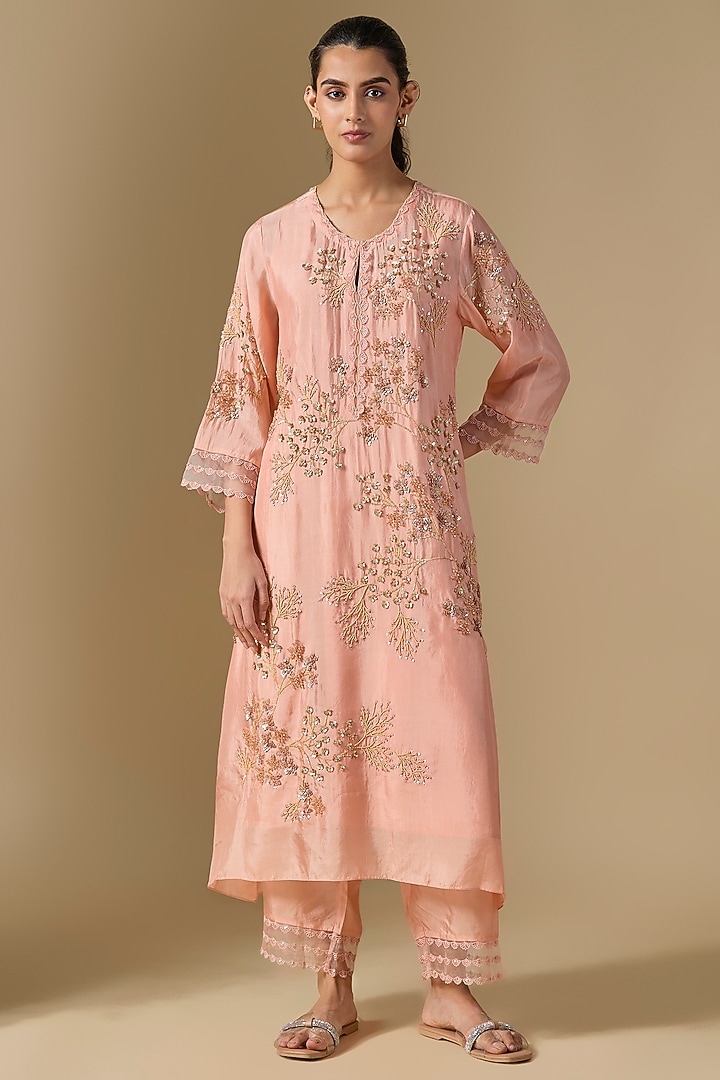 Blush Pink Silk Hand Embroidered Kurta Set by One not two at Pernia's Pop Up Shop