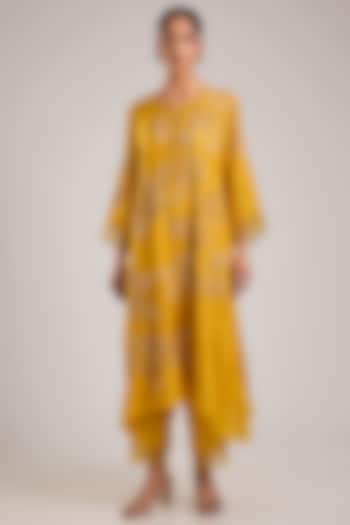 Amber Yellow Viscose Organza Hand Embroidered Kurta Set by One not two at Pernia's Pop Up Shop