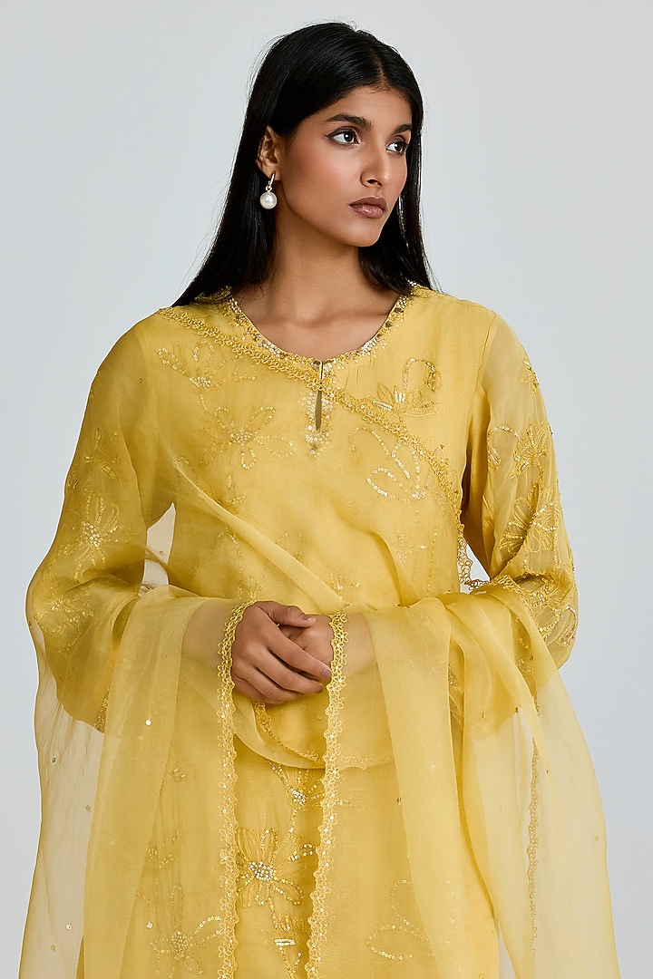 Daffodil Yellow Silk Organza Sequins Embroidered Dupatta by One not two at Pernia's Pop Up Shop