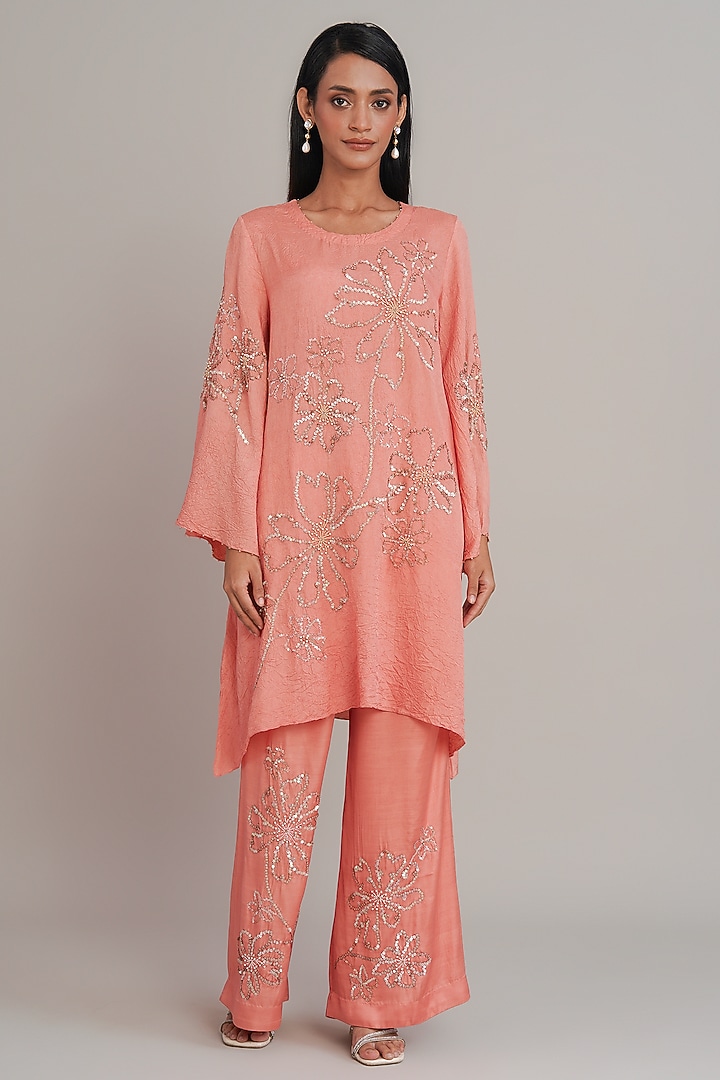 Sorbet Silk Floral Hand Embroidered Kurta Set by One not two at Pernia's Pop Up Shop
