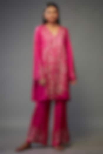 Pink Viscose Silk Floral Sequins Embroidered Kurta Set by One not two at Pernia's Pop Up Shop