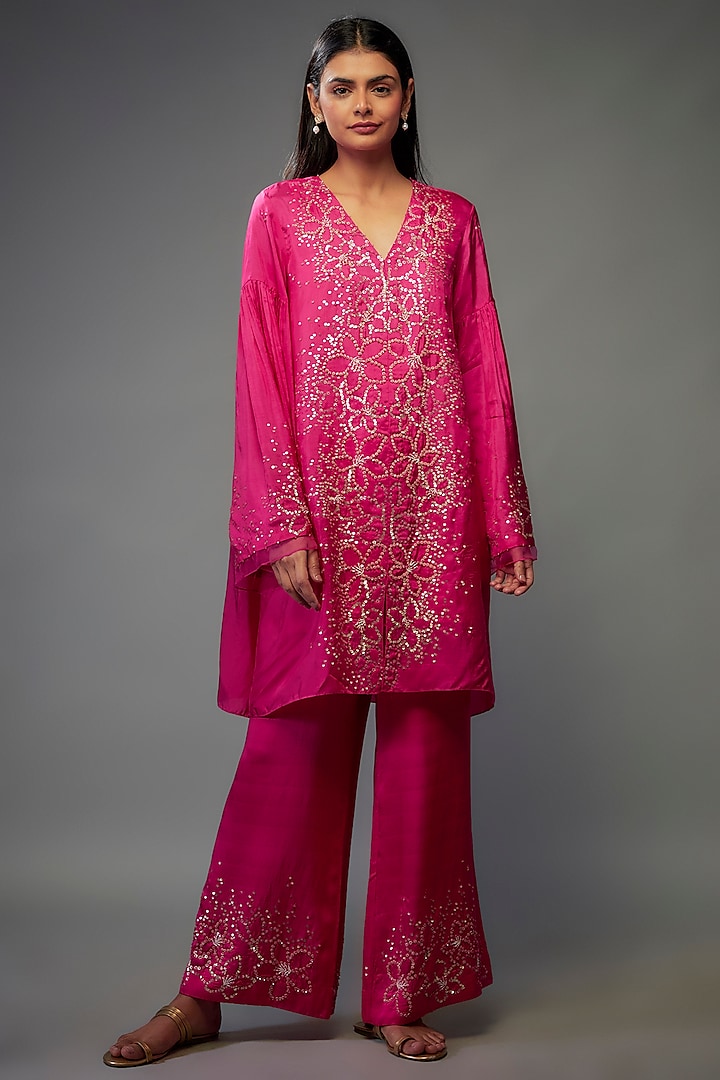 Pink Viscose Silk Floral Sequins Embroidered Kurta Set by One not two at Pernia's Pop Up Shop