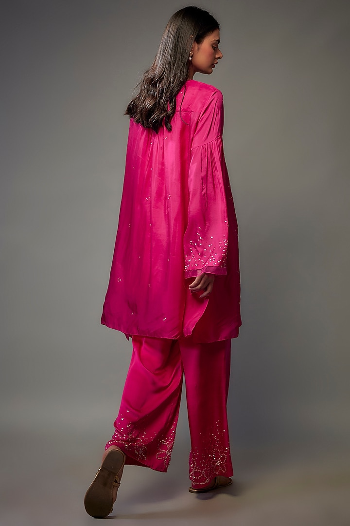 Pink Viscose Silk Floral Sequins Embroidered Kurta Set by One not two at Pernia's Pop Up Shop