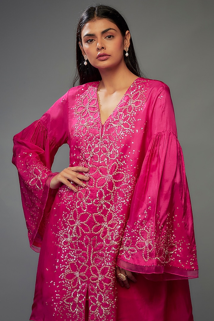 Pink Viscose Silk Floral Sequins Embroidered Kurta Set by One not two at Pernia's Pop Up Shop