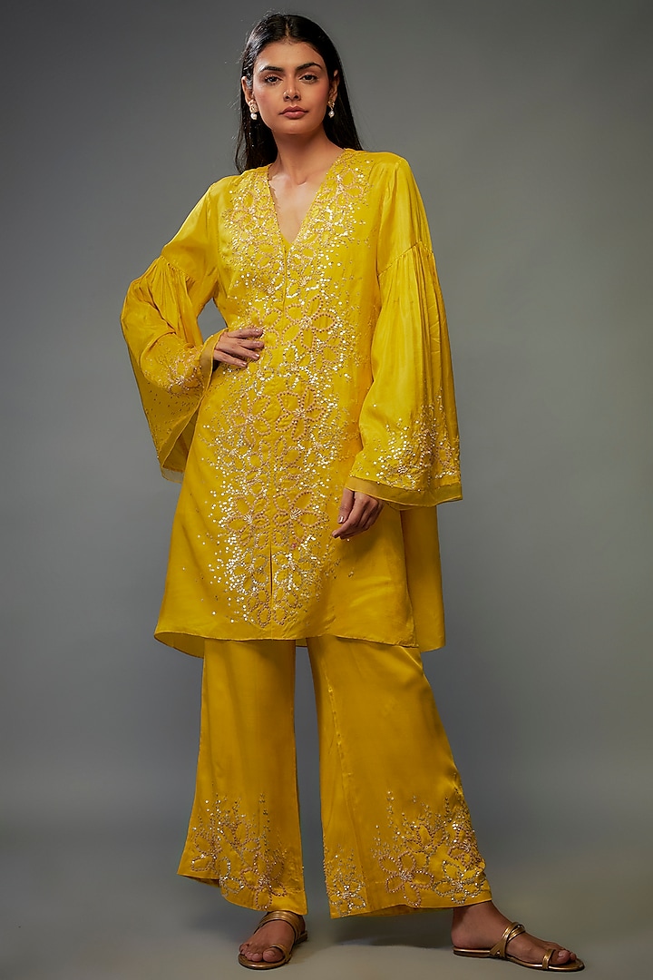 Yellow Viscose Silk Floral Sequins Embroidered Kurta Set by One not two at Pernia's Pop Up Shop