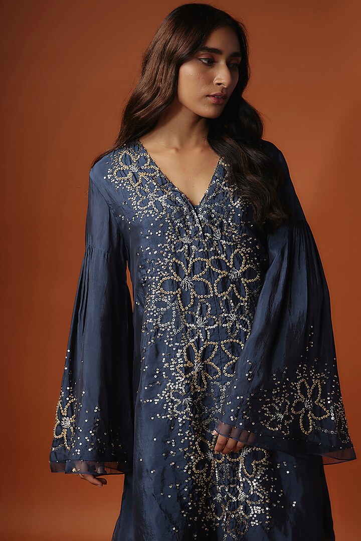 Blue Viscose Silk Floral Sequins Embroidered Kurta Set by One not two at Pernia's Pop Up Shop