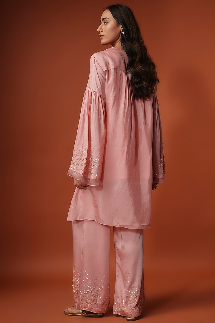 Pink Viscose Silk Floral Sequins Embroidered Kurta Set by One not two at Pernia's Pop Up Shop
