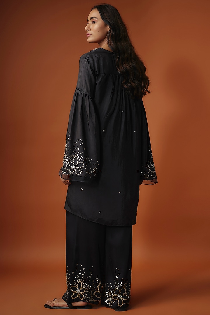 Black Viscose Silk Floral Sequins Embroidered Kurta Set by One not two at Pernia's Pop Up Shop