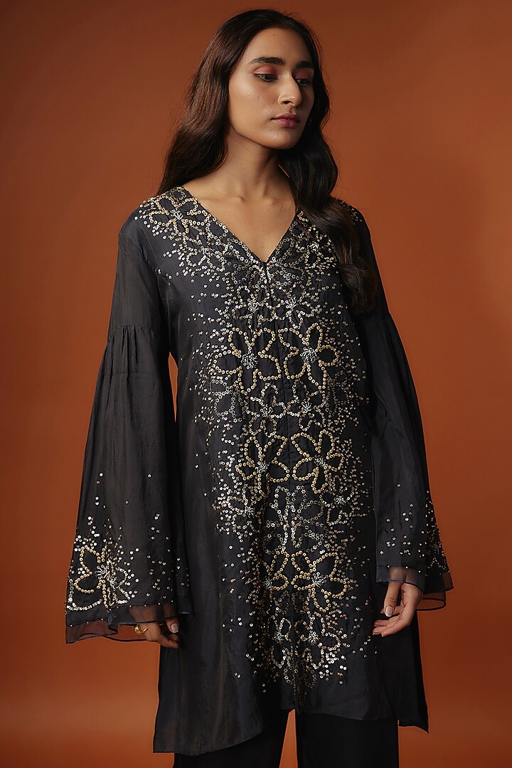 Black Viscose Silk Floral Sequins Embroidered Kurta Set by One not two at Pernia's Pop Up Shop