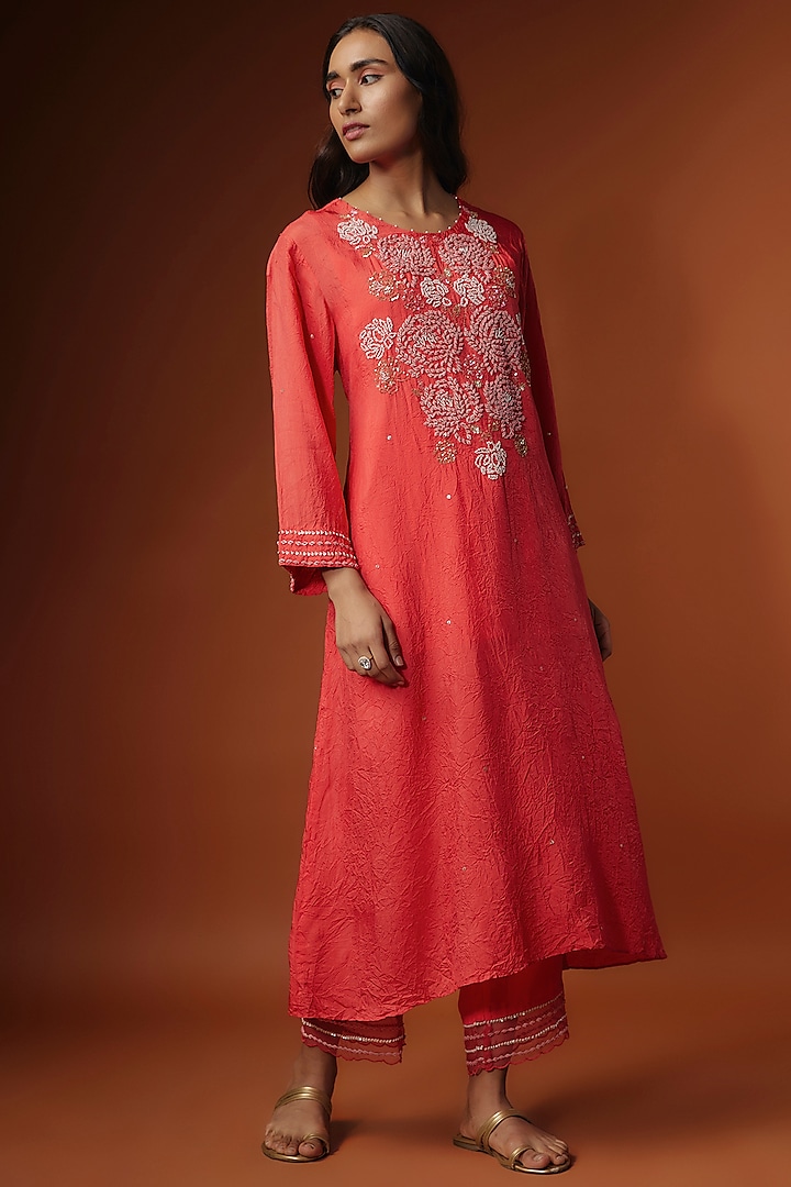 Red Crushed Silk Bead Embroidered Kurta Set by One not two at Pernia's Pop Up Shop