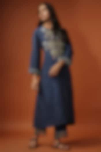 Navy Blue Crushed Silk Bead Embroidered Kurta Set by One not two at Pernia's Pop Up Shop