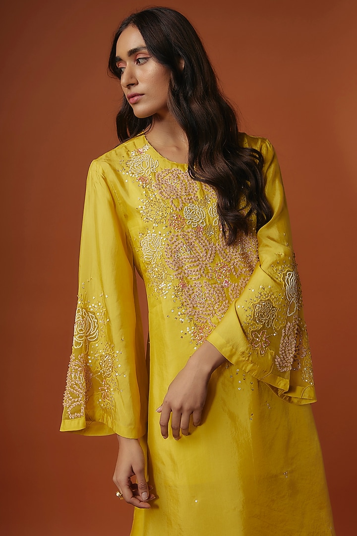 Yellow Viscose Silk Floral Sequins Embroidered Kurta Set by One not two at Pernia's Pop Up Shop