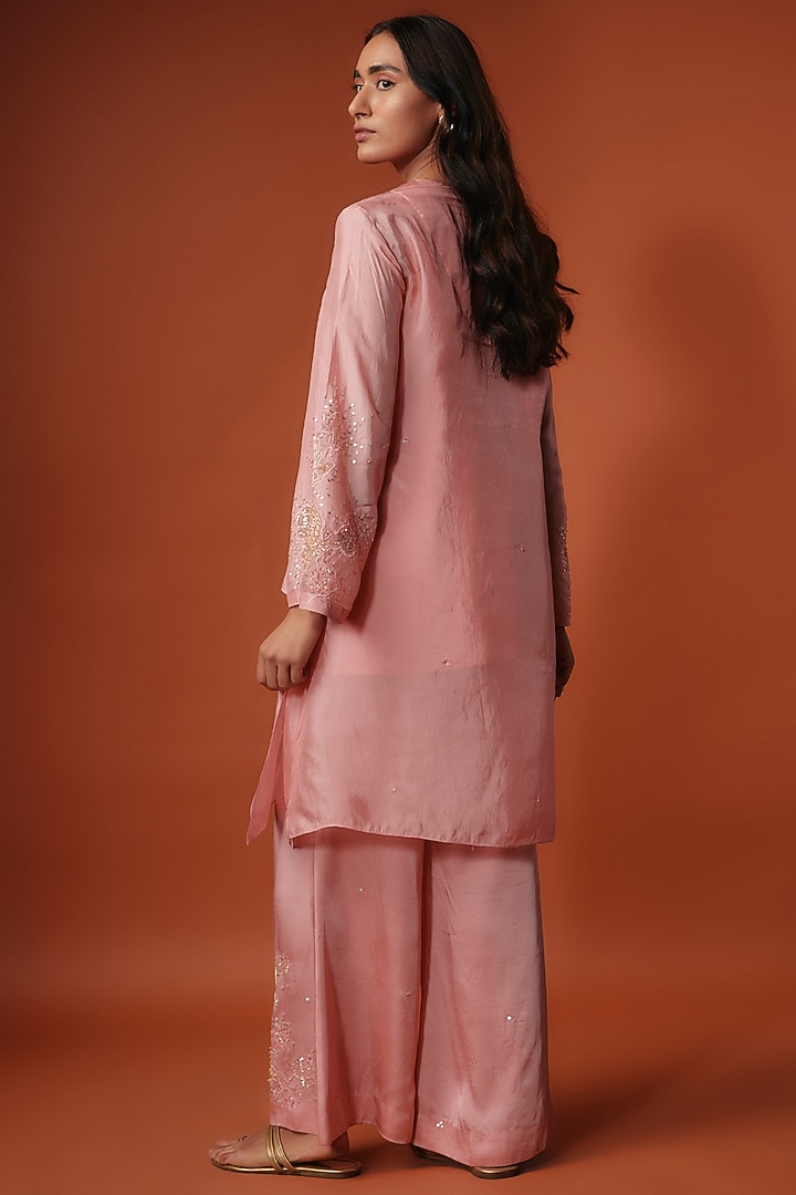 Pink Viscose Silk Floral Sequins Embroidered Kurta Set by One not two at Pernia's Pop Up Shop