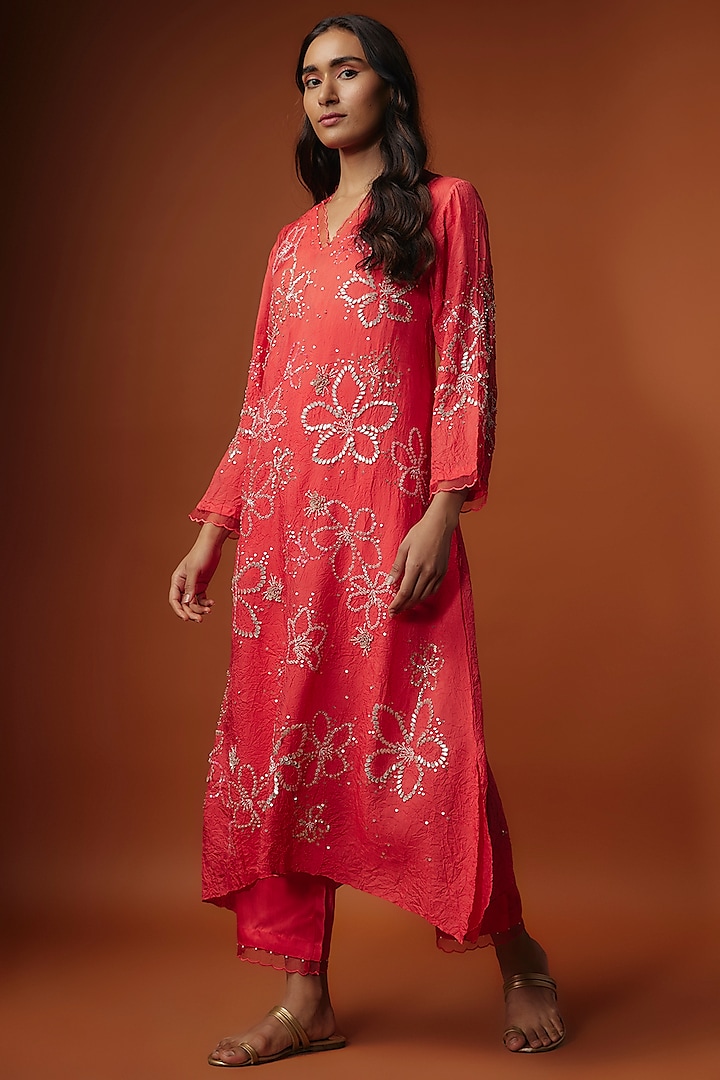 Red Crushed Silk Bead Embroidered Kurta Set by One not two at Pernia's Pop Up Shop