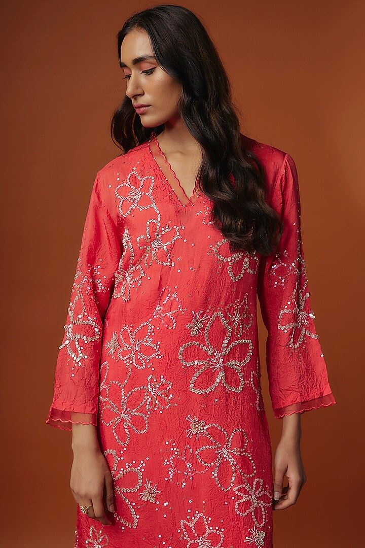 Red Crushed Silk Bead Embroidered Kurta Set by One not two at Pernia's Pop Up Shop