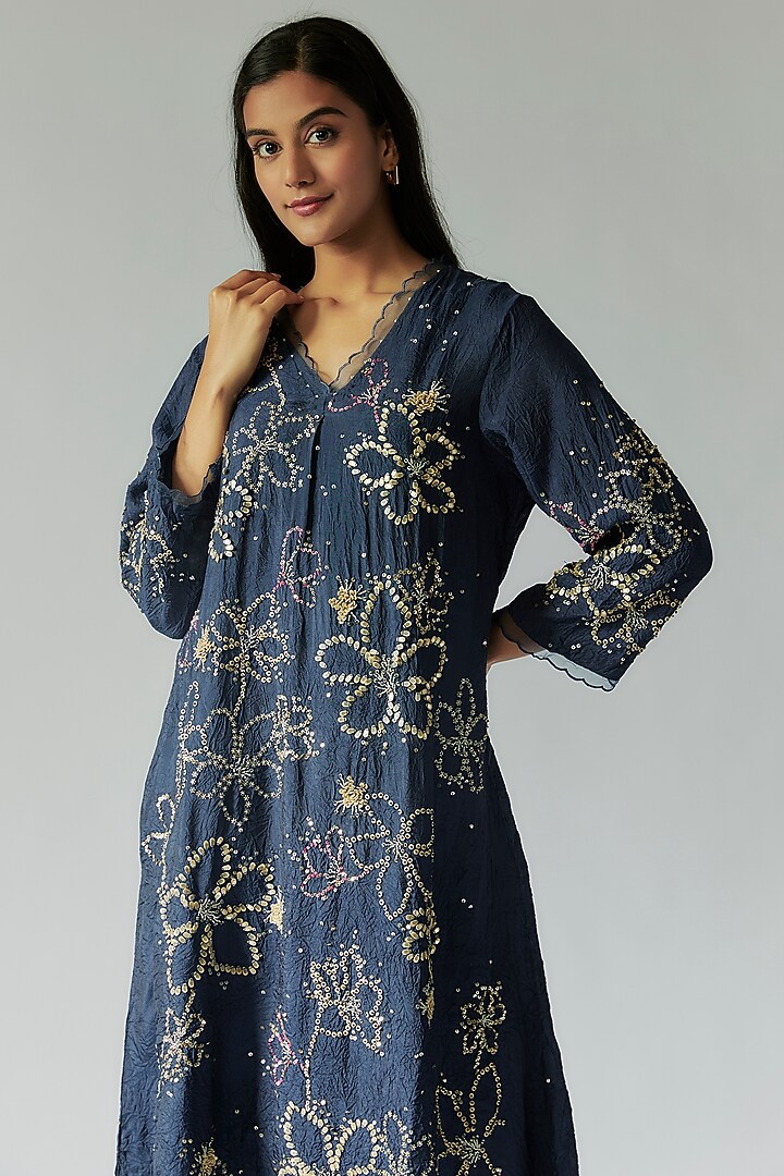 Blue Viscose Silk Floral Embroidered Kurta Set by One not two at Pernia's Pop Up Shop