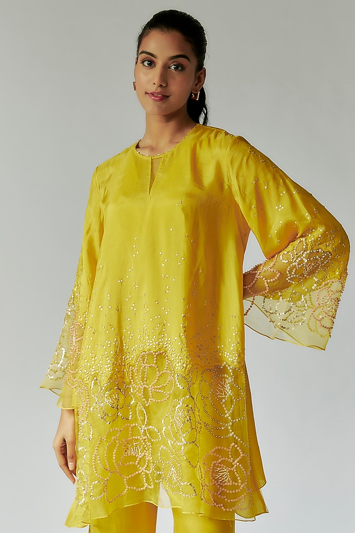 Yellow Viscose Silk Floral Embroidered Kurta Set by One not two at Pernia's Pop Up Shop