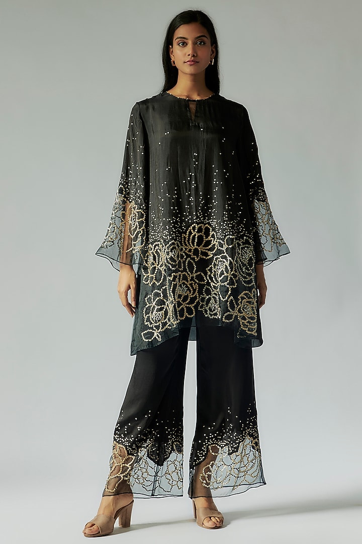 Black Viscose Silk Floral Embroidered Kurta Set by One not two at Pernia's Pop Up Shop