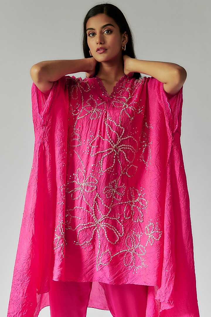 Pink Viscose Silk Floral Embroidered Kurta Set by One not two at Pernia's Pop Up Shop