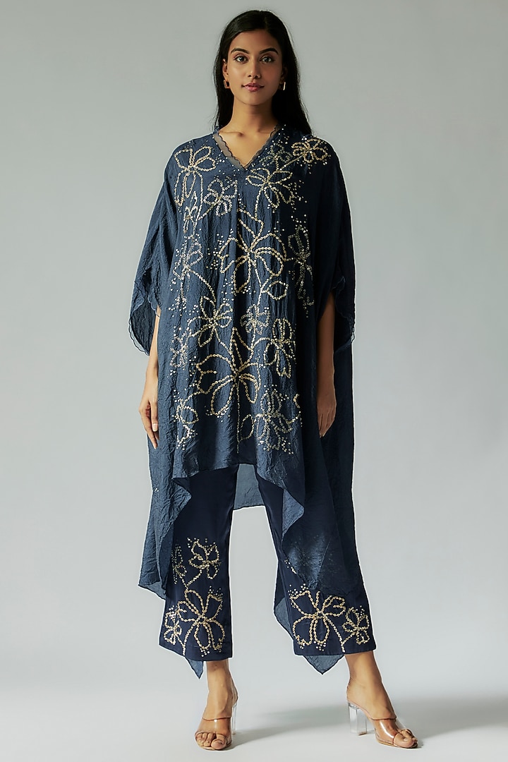 Blue Viscose Silk Floral Embroidered Kurta Set by One not two at Pernia's Pop Up Shop