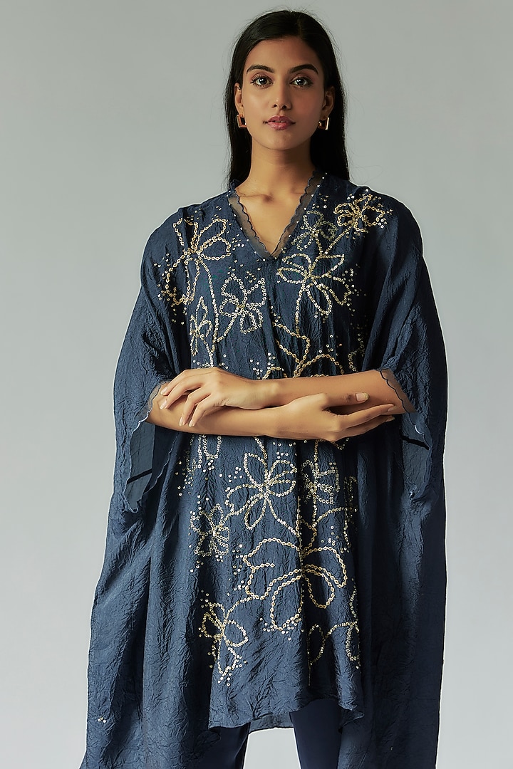 Blue Viscose Silk Floral Embroidered Kurta Set by One not two at Pernia's Pop Up Shop