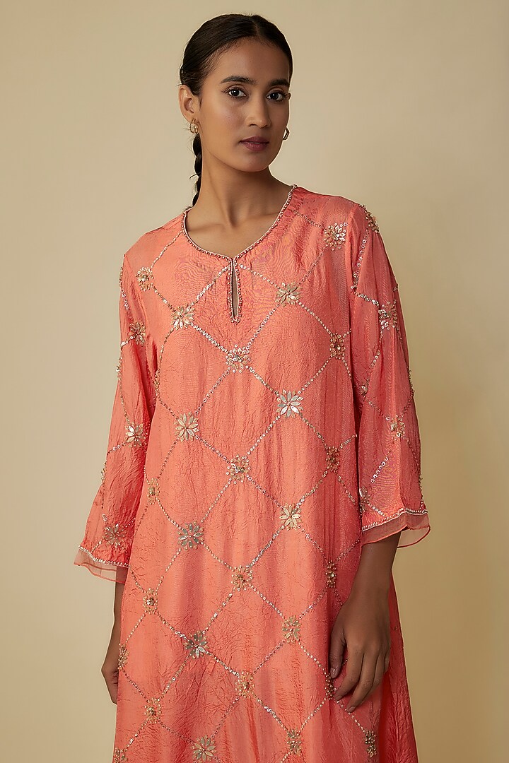 Coral Crushed Silk Hand Embroidered A-Line Kurta Set by One not two at Pernia's Pop Up Shop