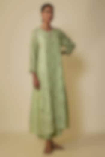 Mist Green Crushed Silk Hand Embroidered A-Line Kurta Set by One not two at Pernia's Pop Up Shop