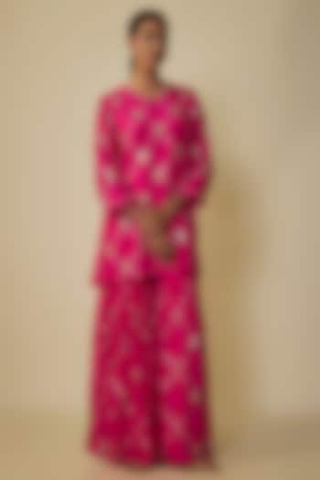 Hot Pink Crushed Silk Hand Embroidered A-Line Kurta Set by One not two at Pernia's Pop Up Shop