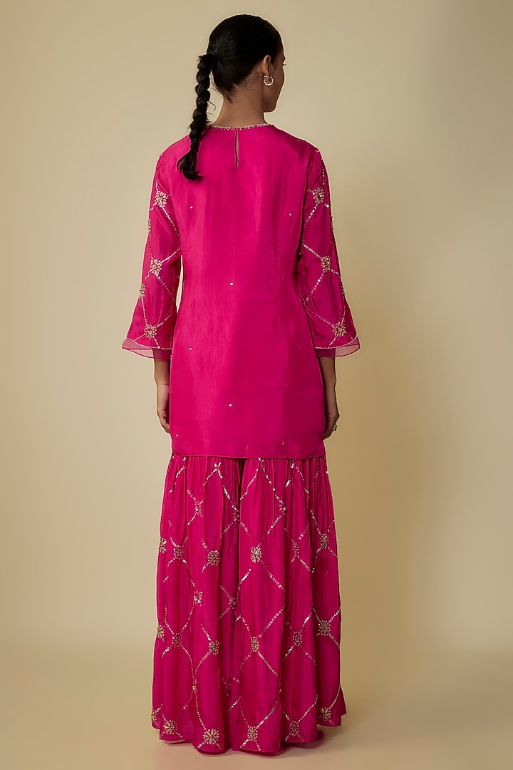 Hot Pink Crushed Silk Hand Embroidered A-Line Kurta Set by One not two at Pernia's Pop Up Shop