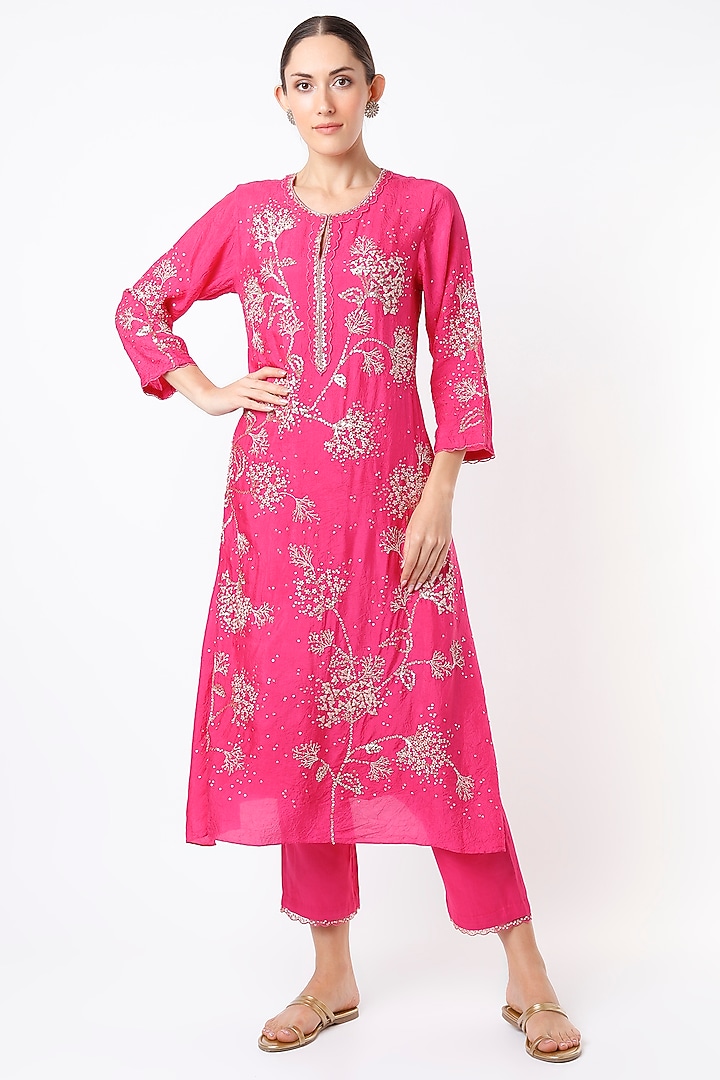 Hot Pink Floral Embroidered Kurta by One not two at Pernia's Pop Up Shop