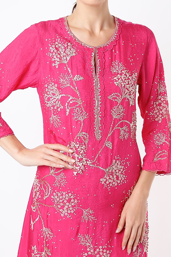 Hot Pink Floral Embroidered Kurta by One not two at Pernia's Pop Up Shop