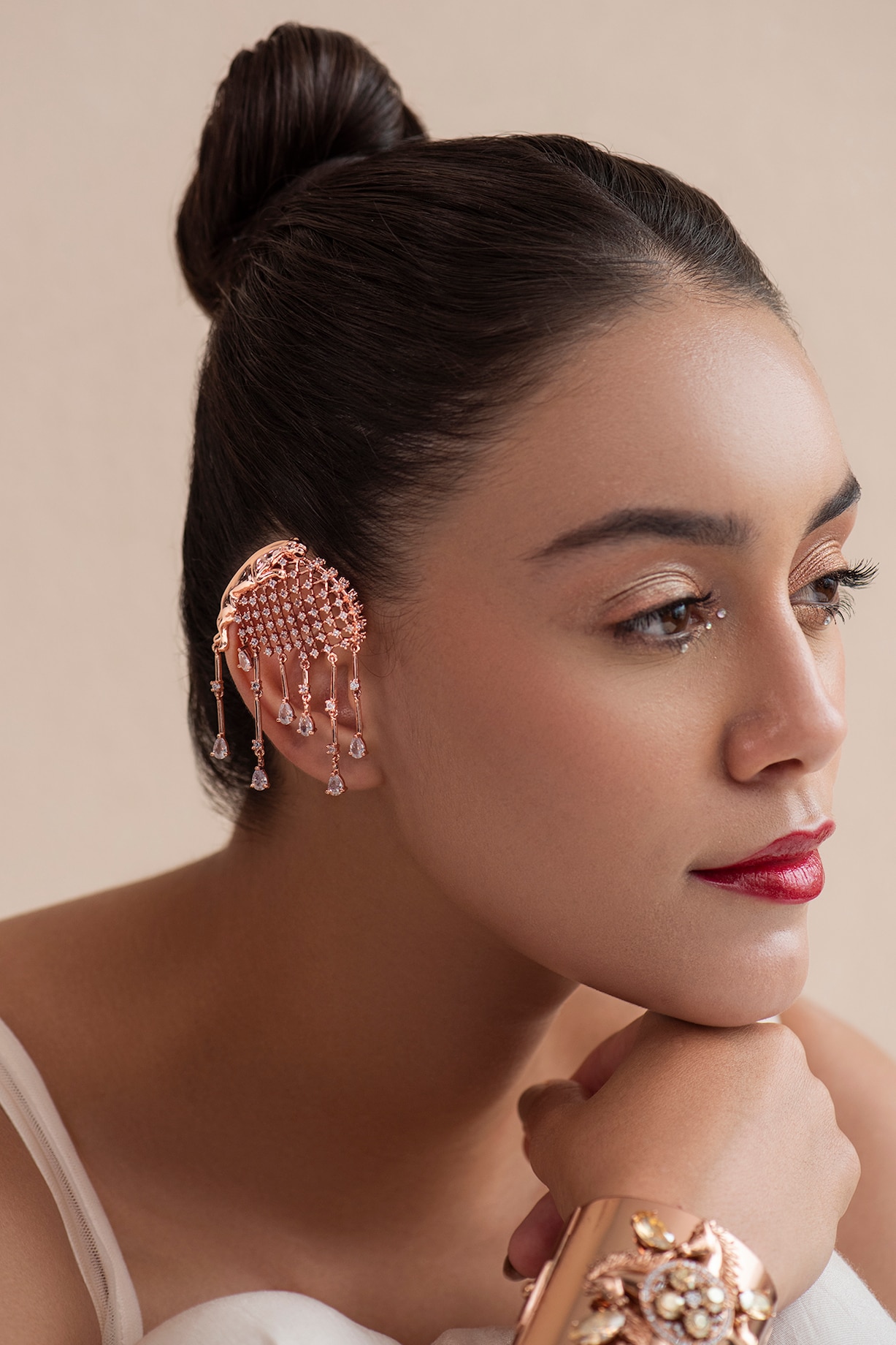 SWAROVSKI ブローチ☆アップル 楽天市場】アップルウォッチカバー Swarovski スワロフスキー
