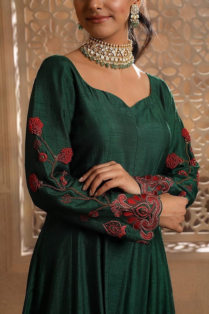Emerald Green Raw Silk Embroidered Party Wear Anarkali Set by Omana by Ranjana Bothra at Pernia's Pop Up Shop