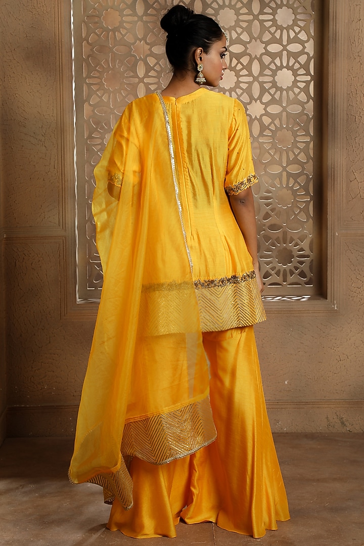 Yellow Cupro Raw Silk Gharara Set by Omana by Ranjana Bothra at Pernia's Pop Up Shop