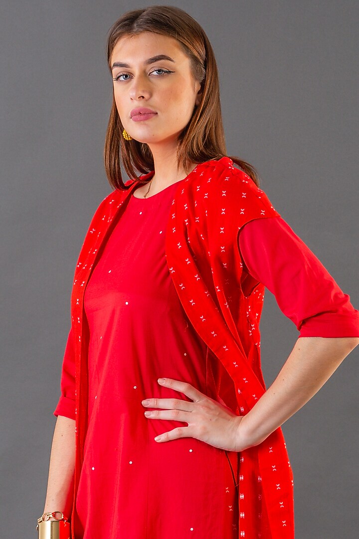 Bright Red Cotton Sequins Embroidered Kurta Set by ORCR at Pernia's Pop Up Shop