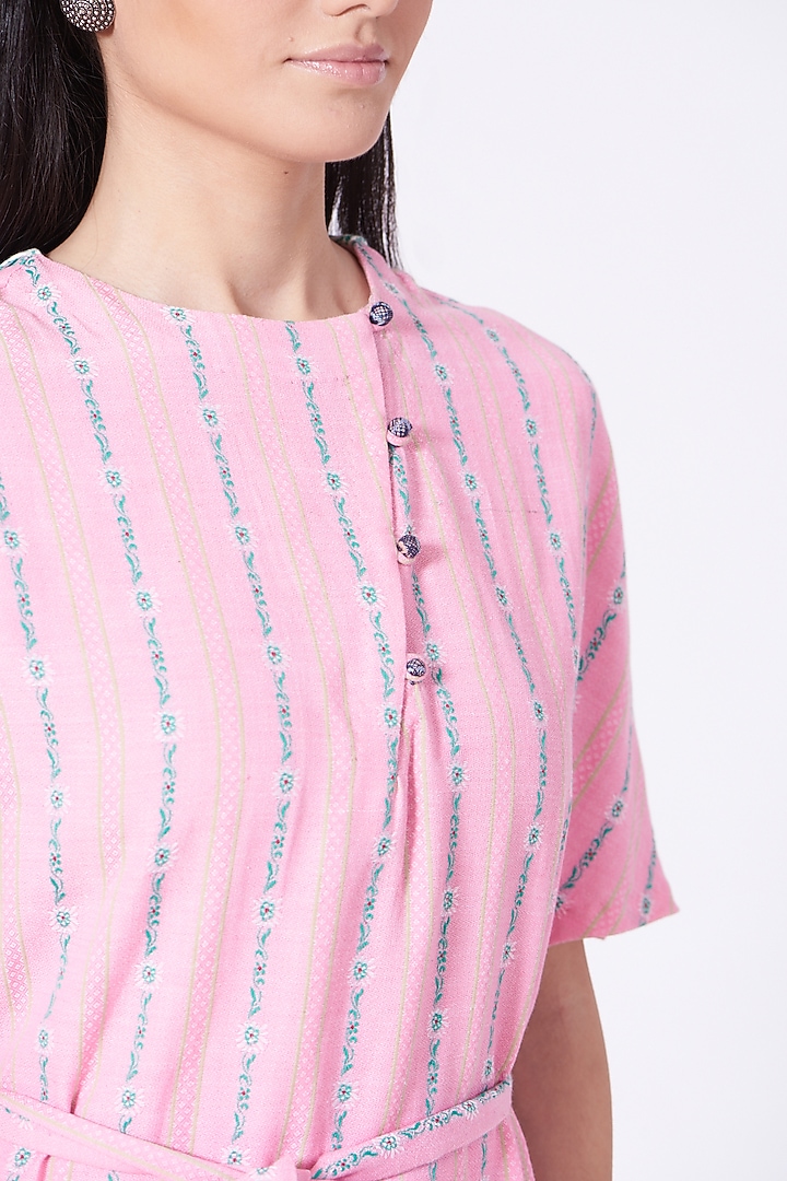 Pale Pink Kurta Set In Cotton by ORCR at Pernia's Pop Up Shop