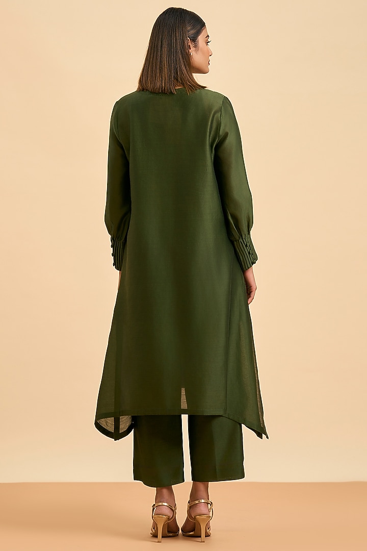 Olive Green & Gold Chanderi Silk Floral Applique Embroidered Kurta Set by ORIGANI at Pernia's Pop Up Shop