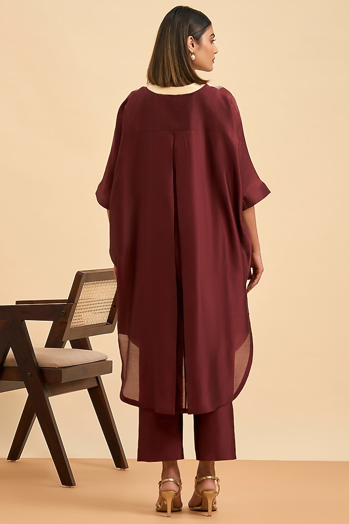 Maroon & Ivory Chanderi Silk Embroidered Kurta Set by ORIGANI at Pernia's Pop Up Shop