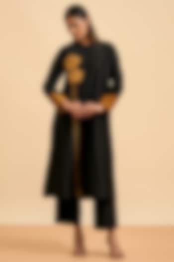 Black & Gold Chanderi Silk Applique Work Kurta Set by ORIGANI at Pernia's Pop Up Shop