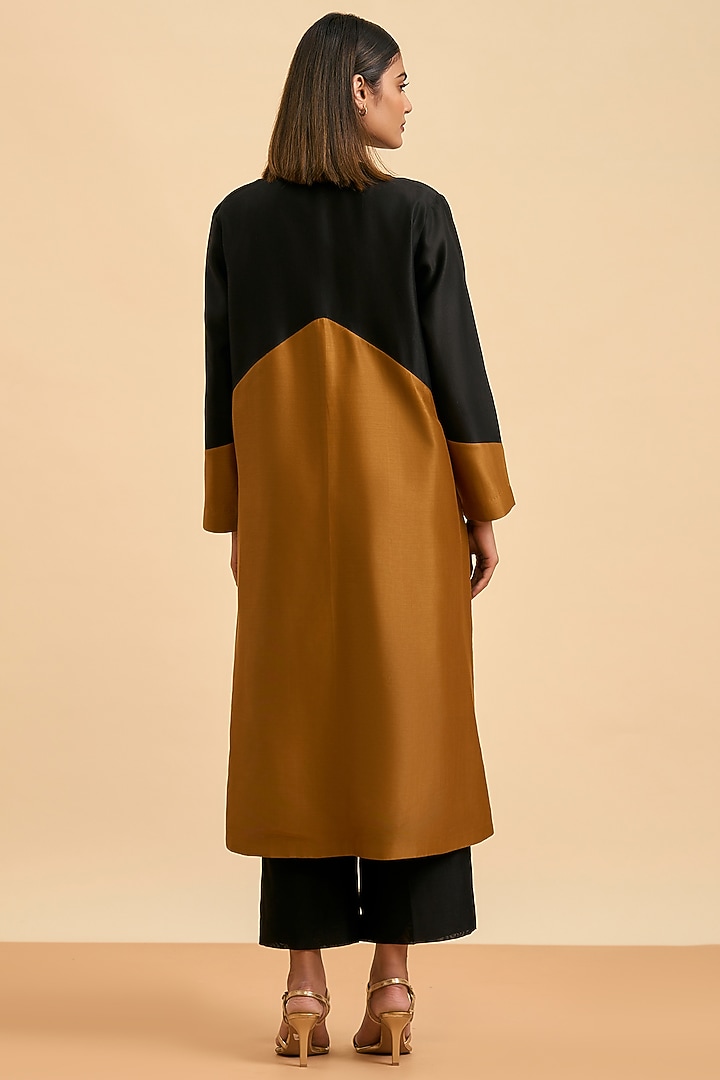 Black & Gold Chanderi Silk Applique Work Kurta Set by ORIGANI at Pernia's Pop Up Shop