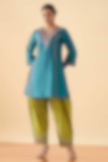 Blue Chanderi Silk Embroidered Tunic Set by ORIGANI at Pernia's Pop Up Shop