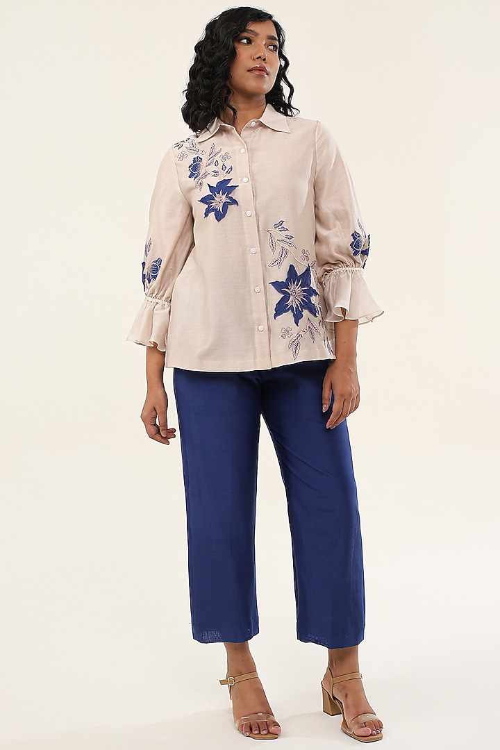 Off-White & Blue Chanderi Silk Thread Embroidered Co-Ord Set by ORIGANI at Pernia's Pop Up Shop