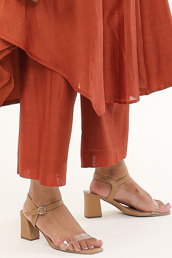 Rust Chanderi Silk Thread Work Kurta Set by ORIGANI at Pernia's Pop Up Shop