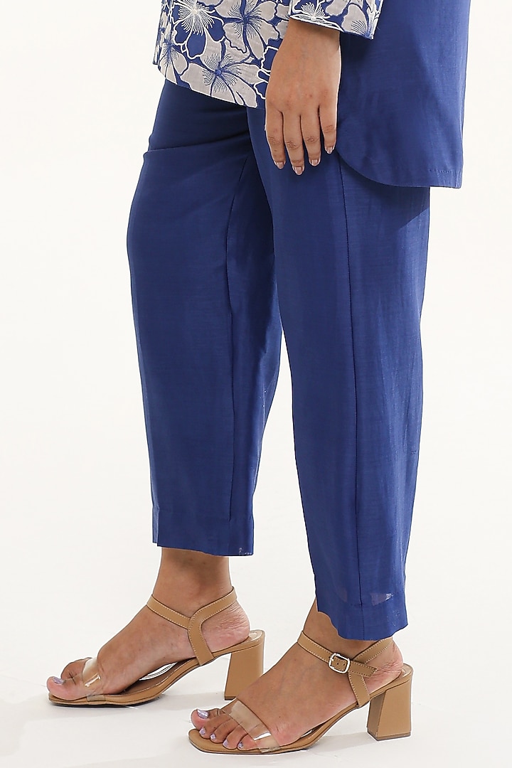 Blue Chanderi Silk Thread Work Co-Ord Set by ORIGANI at Pernia's Pop Up Shop