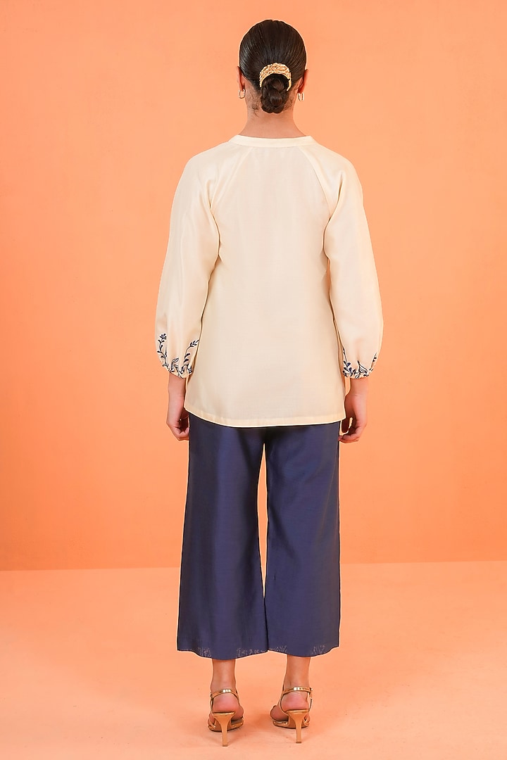 Ivory & Blue Chanderi Silk Thread Embroidered Co-Ord Set by ORIGANI at Pernia's Pop Up Shop