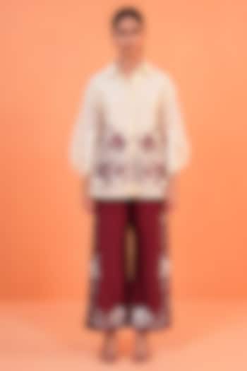Ivory & Maroon Chanderi Silk Thread Embroidered Co-Ord Set by ORIGANI at Pernia's Pop Up Shop