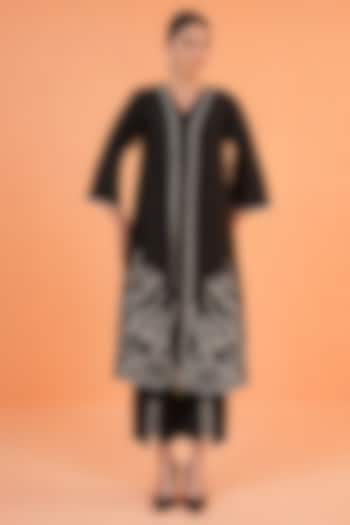 Black Chanderi Silk Embroidered Jacket Set by ORIGANI at Pernia's Pop Up Shop