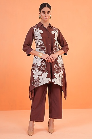 Brown & Ivory Chanderi Silk Embroidered Kurta Set by ORIGANI