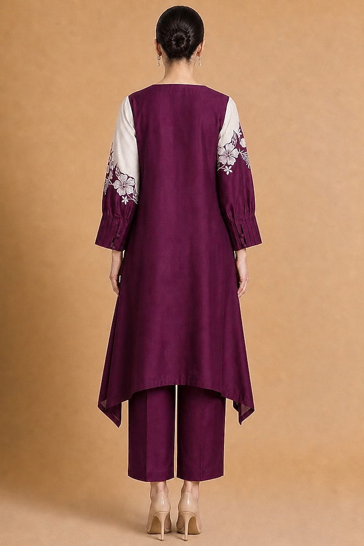 Burgundy Chanderi Silk Color-Blocked Straight Kurta Set by ORIGANI at Pernia's Pop Up Shop