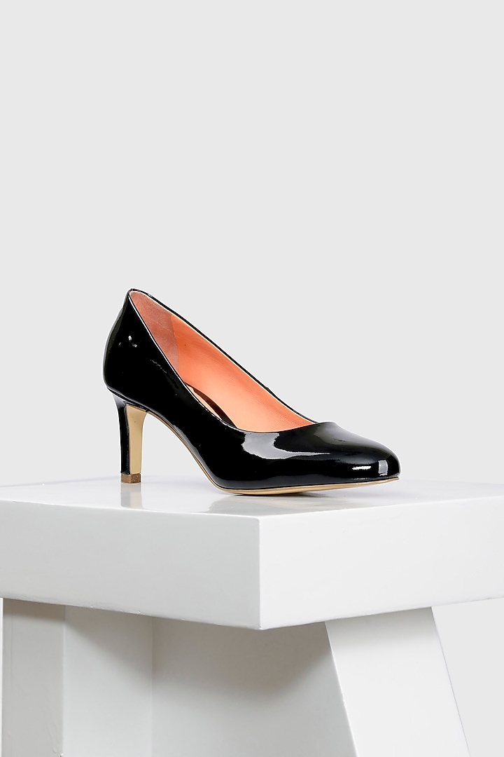 Black Genuine Leather Round-Toe Pump Heels by Oroh at Pernia's Pop Up Shop